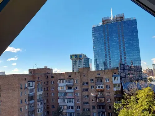 комерційна за адресою Київ, Шовковична вул., 42-44