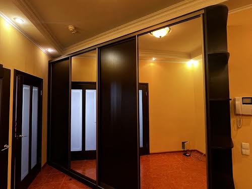 квартира по адресу Евгения Коновальца ул. (Щорса), 44А