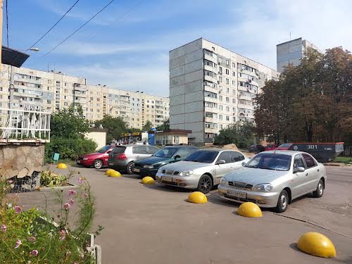 квартира за адресою Літакова, 5