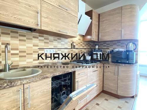 квартира за адресою Миру вул., 11-А