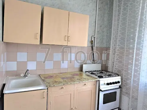 квартира за адресою Рональда Рейгана вул., 11-А