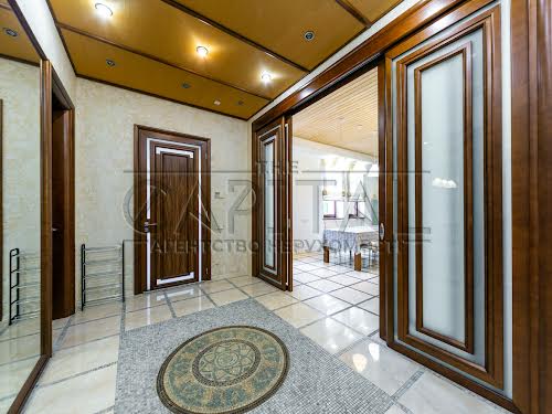 будинок за адресою курортна 9, 16