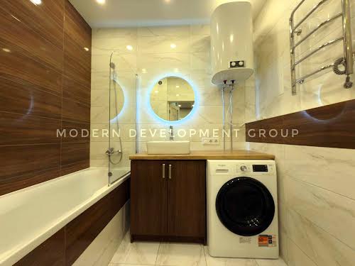 квартира за адресою Регенераторна вул., 4 к15