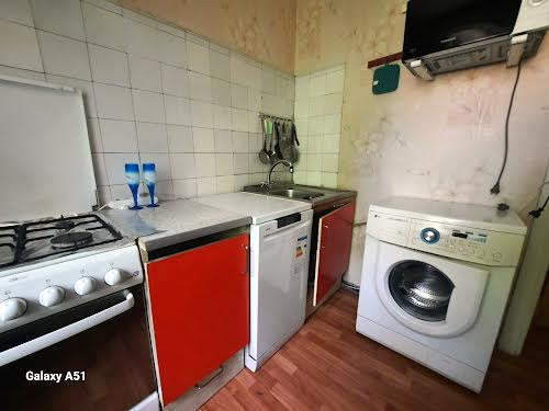 квартира за адресою Олени Теліги вул., 15