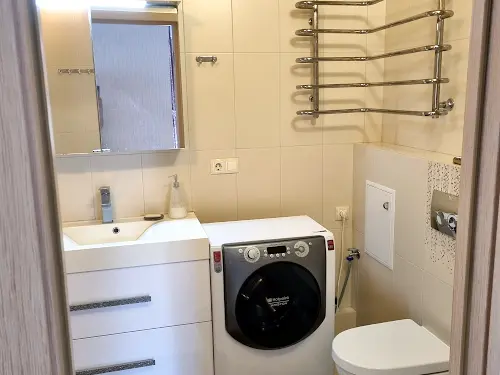 квартира за адресою Регенераторна вул., 4 к5