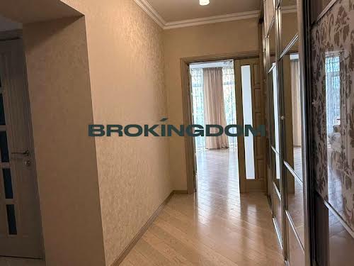квартира за адресою с. Чайки, Валерія Лобановського вул., 28