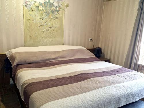 будинок за адресою Київ, Богатирська вул., 30а