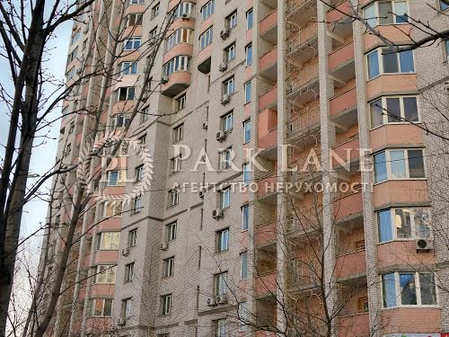 квартира за адресою Анни Ахматової вул., 31