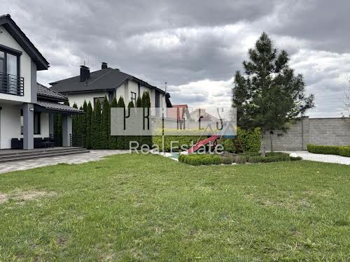 будинок за адресою с. Білогородка, Гайова вул., 45