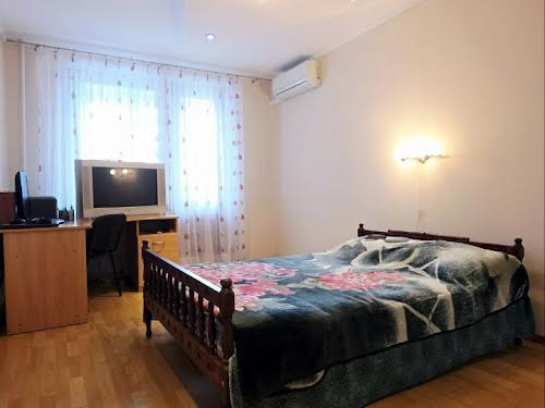 квартира за адресою Перемоги просп., 61