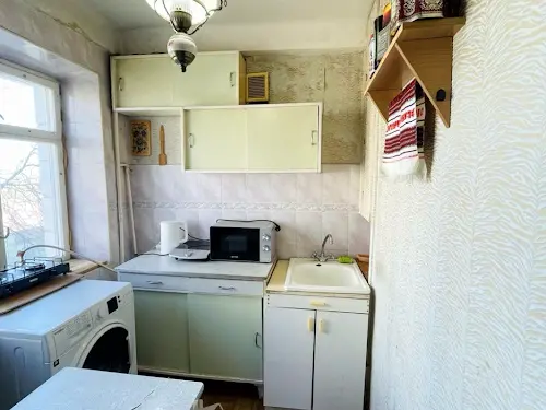 квартира за адресою Нагірна, 12
