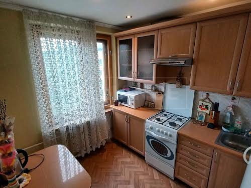 квартира за адресою Василя Симоненка вул., 20