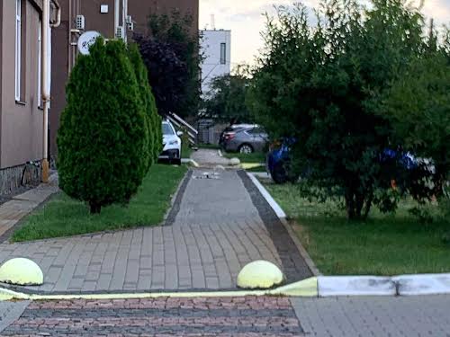 квартира за адресою Леоніда Каденюка вул., 18