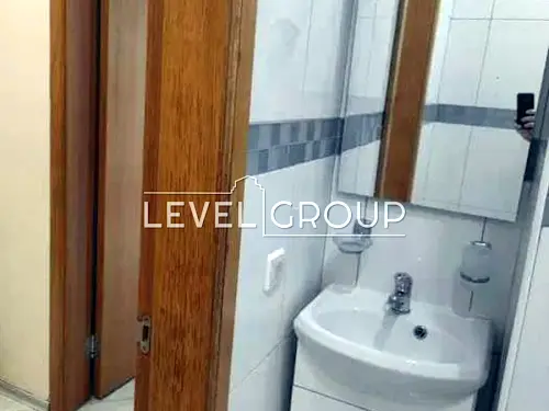 квартира по адресу Ревуцкого ул., 5