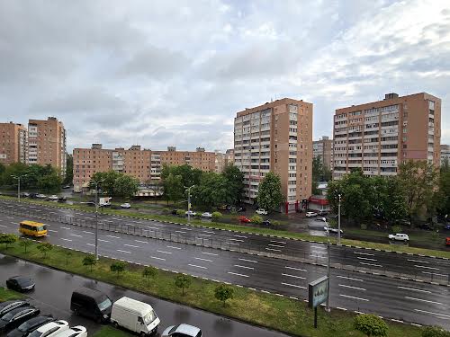 квартира за адресою Аерокосмічний просп., 41/2