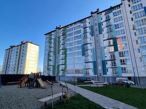 квартира за адресою Дем'янів Лаз вул., 37