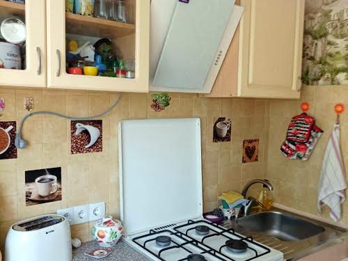 квартира по адресу Гвардейцев Широнинцев, 21Б