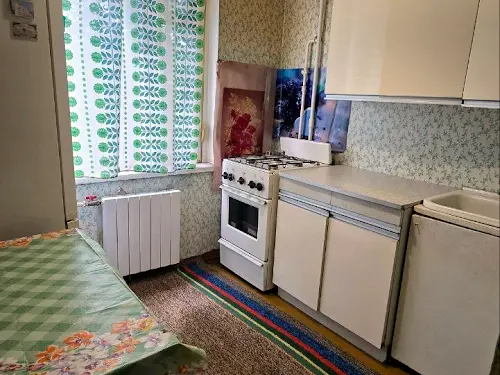 квартира за адресою Романа Шухевича просп. (Генерала Ватутіна), 24-В