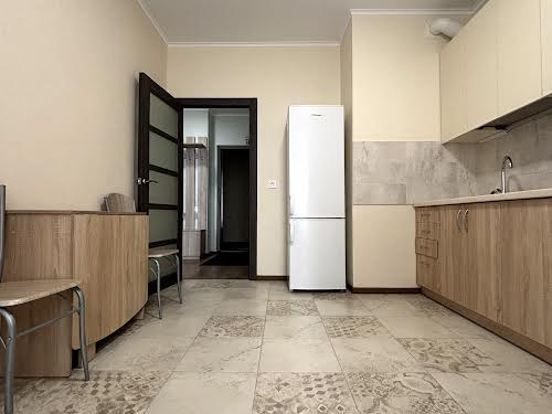 квартира за адресою Академіка Заболотного вул., 15-Б