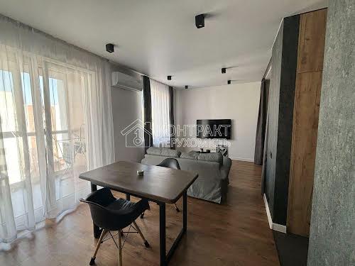 квартира за адресою Харків, Драгоманова вул., 6