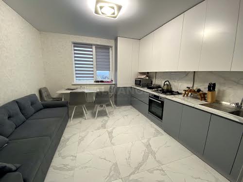 квартира по адресу Підпечерська, 8