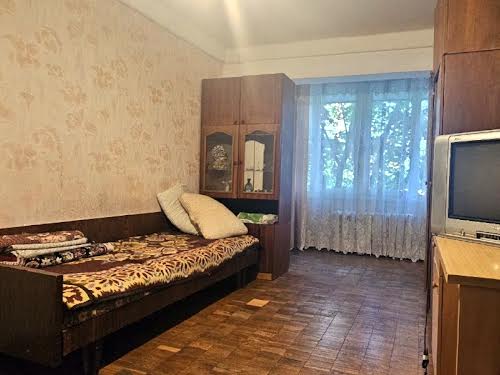 квартира за адресою Празька вул., 25/2