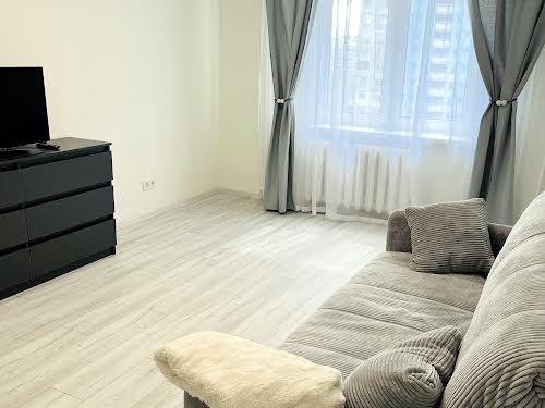 квартира по адресу Драгоманова ул., 1-К