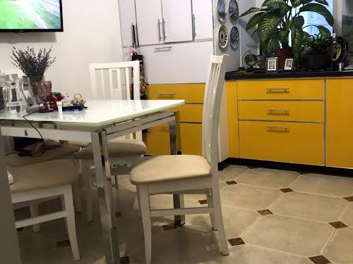 квартира за адресою Щаслива вул., 5