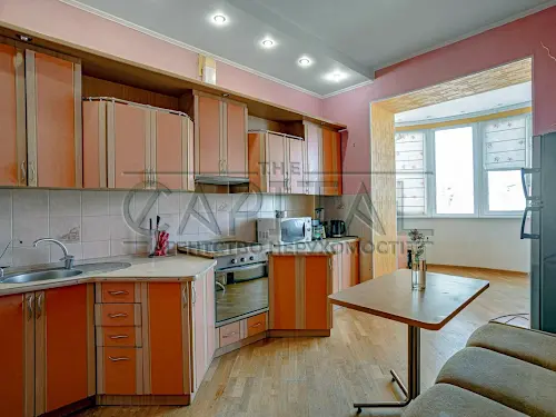 квартира за адресою Володимира Івасюка просп. (Героїв Сталінграду), 8