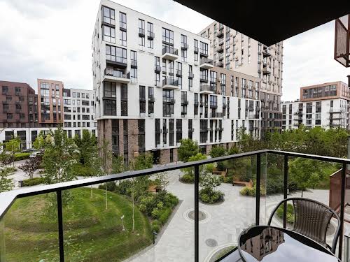 квартира за адресою Салютна вул., 2к4