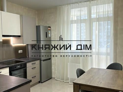 квартира по адресу Ревуцкого ул., 40-Б