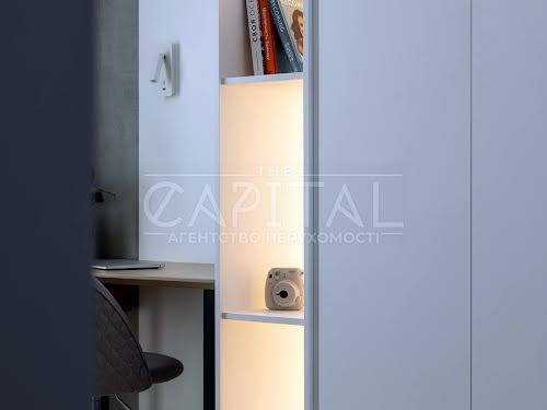 квартира за адресою Салютна вул., 2б