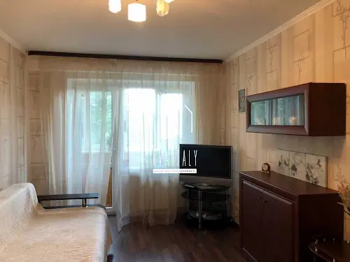 квартира по адресу Киев, Салютная ул., 12/62