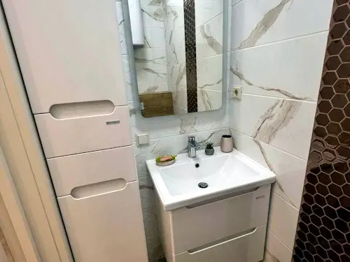 квартира за адресою Дніпровська набережна вул., 18-А