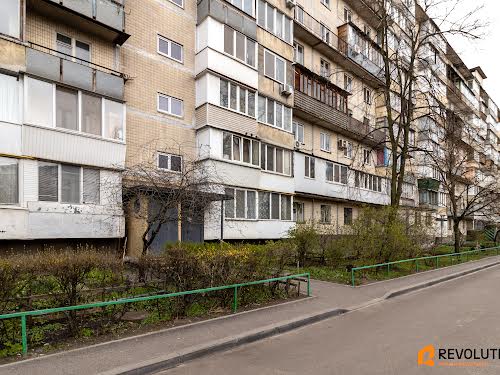 квартира за адресою Мілютенка вул., 9