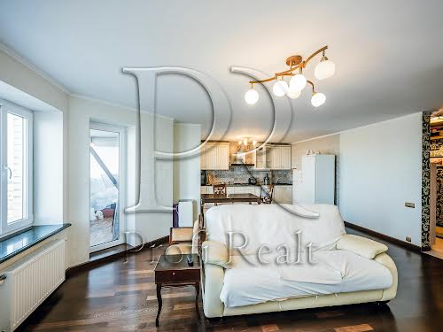 квартира за адресою с. Святопетрівське, Теплична вул., 38