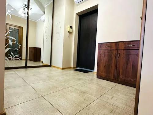 квартира по адресу Днепровская набережная ул., 1