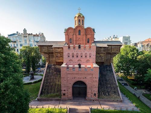 квартира за адресою Богдана Хмельницького вул., 32
