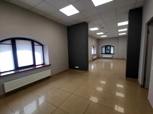 комерційна за адресою Борисоглібська вул., 2