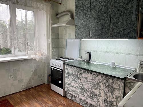 квартира за адресою Любомира Гузара просп. (Космонавта Комарова), 9-А