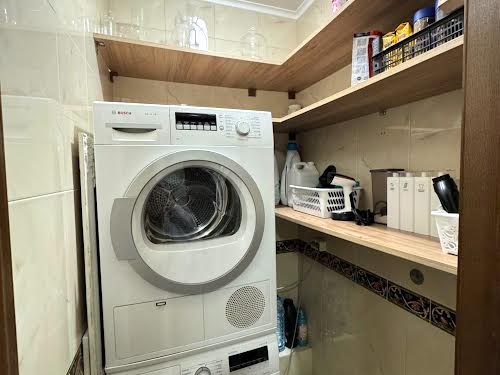 квартира за адресою Регенераторна вул., 4