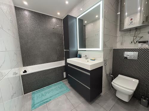 квартира за адресою Регенераторна вул., 4 к17
