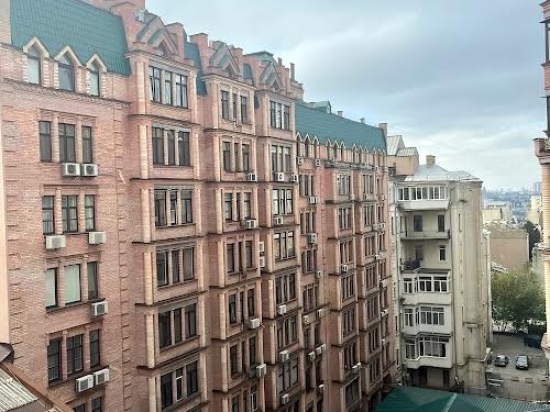 квартира по адресу Олеся Гончара ул., 24-Б