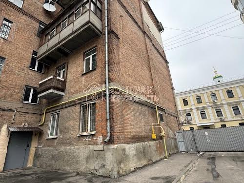 квартира за адресою Кооперативна вул., 2