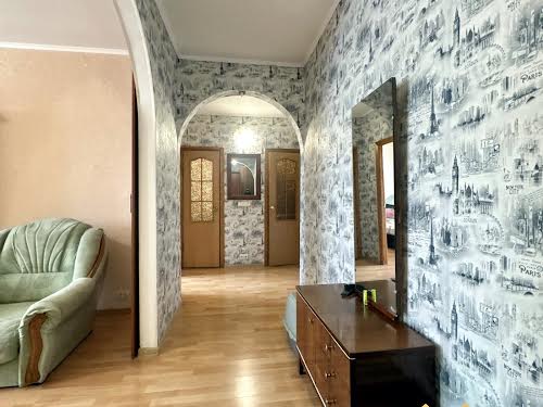 квартира за адресою Юності вул., 1