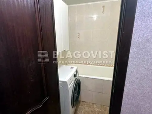 квартира за адресою Київ, Дмитра Луценка вул. (Крейсера 