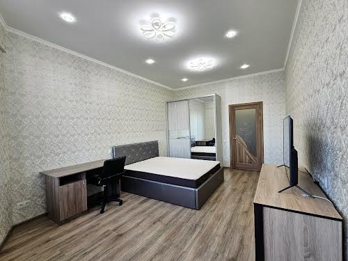 квартира за адресою Микільсько-Слобідська вул., 3-Б