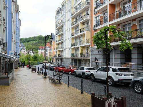 квартира за адресою Дегтярна вул., 7