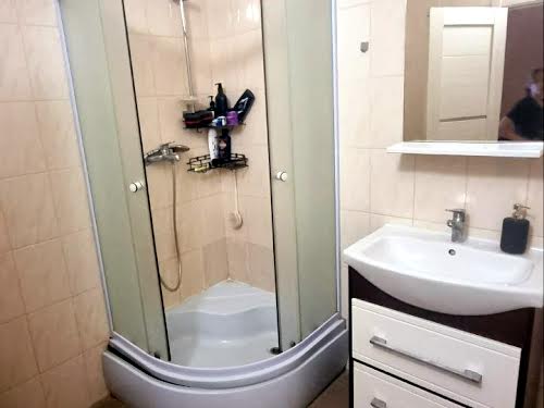 квартира по адресу Драгоманова ул., 2
