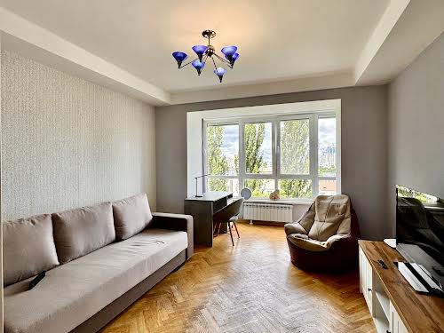 квартира за адресою Київ, Митрофана Довнар-Запольського вул., 6